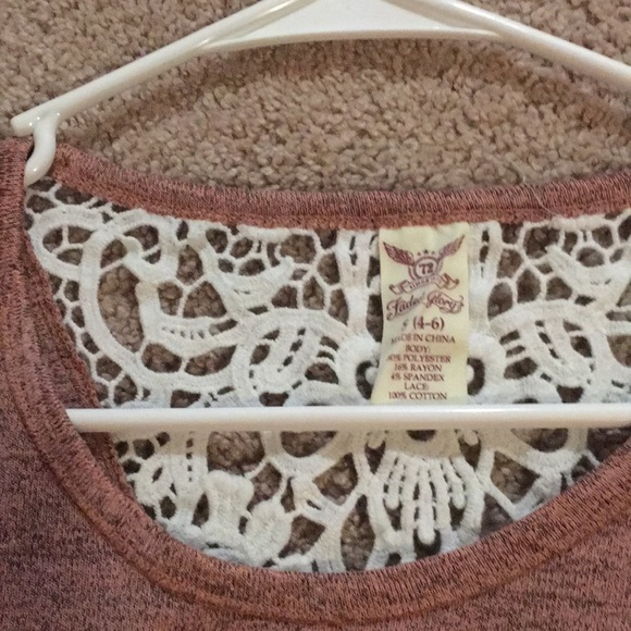 Top - Picture 3 of 4